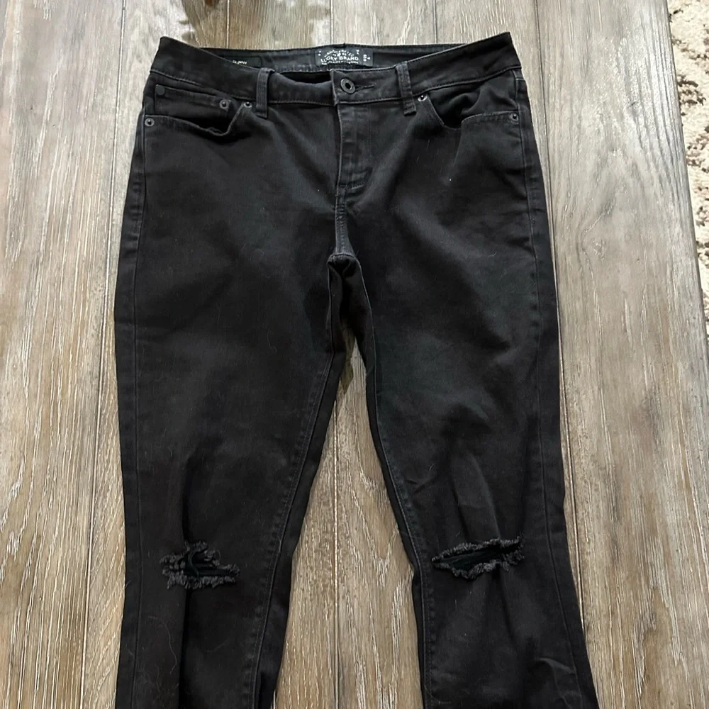 Lucky Brand Skinny Jeans - Picture 2 of 12